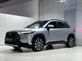 Toyota Corolla-cross thumbnail 4