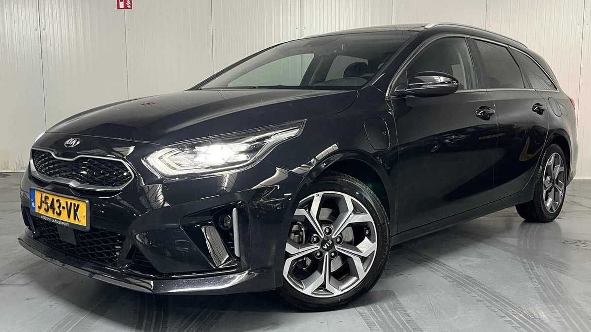Kia Ceed-sportswagon — foto 1