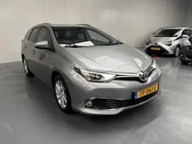 Toyota Auris thumbnail 22