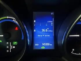 Toyota Auris thumbnail 31