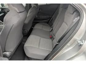 Toyota C-hr thumbnail 15