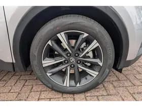 Toyota C-hr thumbnail 39