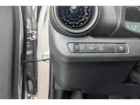 Toyota C-hr thumbnail 52