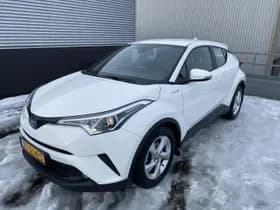 Toyota C-hr thumbnail 3