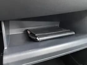 Toyota C-hr thumbnail 27