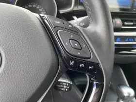 Toyota C-hr thumbnail 30