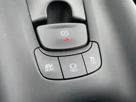 Toyota C-hr thumbnail 39