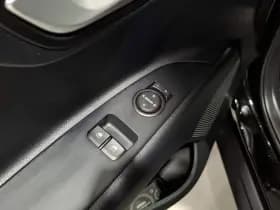 Kia Stonic thumbnail 45