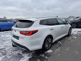 Kia Optima thumbnail 42