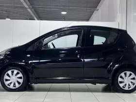 Toyota Aygo thumbnail 5