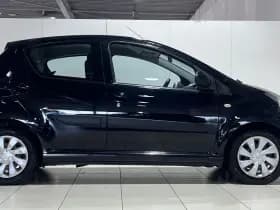 Toyota Aygo thumbnail 8