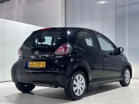 Toyota Aygo thumbnail 9