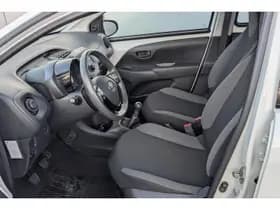 Toyota Aygo thumbnail 2