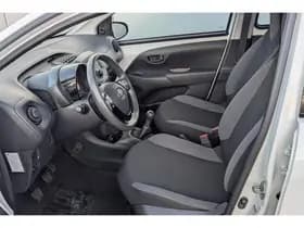 Toyota Aygo thumbnail 32