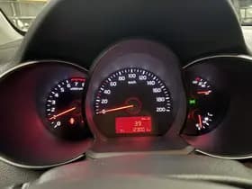 Kia Picanto thumbnail 24