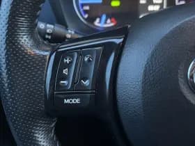 Toyota Yaris thumbnail 17