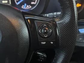 Toyota Yaris thumbnail 18