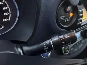 Toyota Yaris thumbnail 21