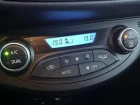 Toyota Yaris thumbnail 41