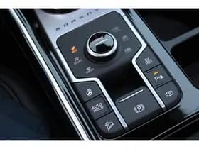 Kia Sorento thumbnail 86