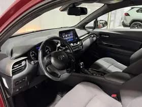 Toyota C-hr thumbnail 40