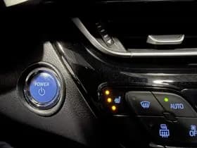 Toyota C-hr thumbnail 55