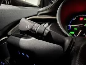 Toyota C-hr thumbnail 59