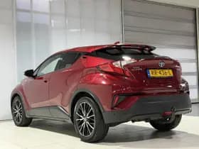 Toyota C-hr thumbnail 8