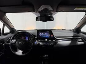 Toyota C-hr thumbnail 9