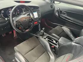 Kia Proceed thumbnail 42