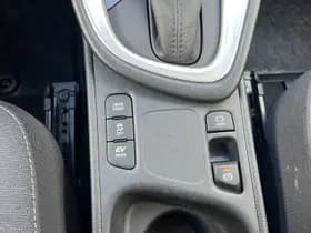 Toyota Yaris thumbnail 25