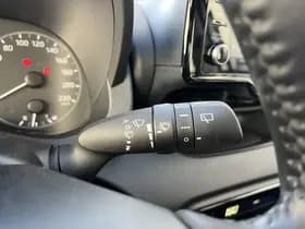 Toyota Yaris thumbnail 67