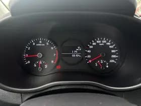 Kia Picanto thumbnail 13