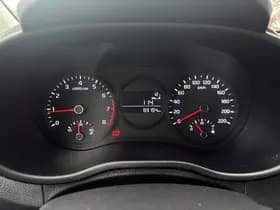 Kia Picanto thumbnail 40