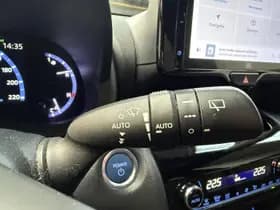 Toyota Yaris-cross thumbnail 7