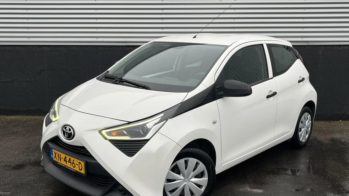 Toyota Aygo — foto 1