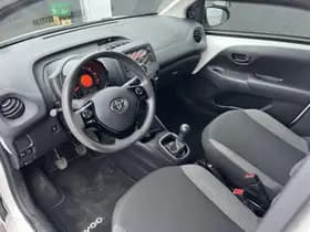 Toyota Aygo thumbnail 13