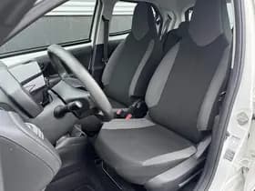 Toyota Aygo thumbnail 51