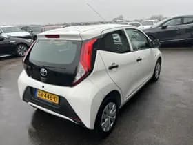 Toyota Aygo thumbnail 7