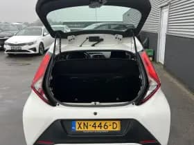 Toyota Aygo thumbnail 9