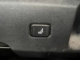 Toyota Corolla-touring-sports thumbnail 13