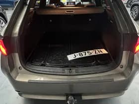 Toyota Corolla-touring-sports thumbnail 26