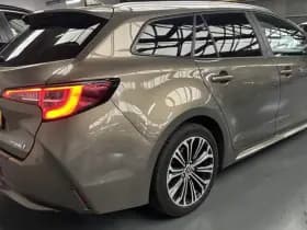 Toyota Corolla-touring-sports thumbnail 61