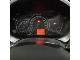 Toyota Yaris thumbnail 8