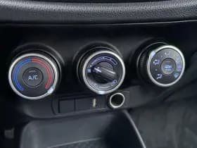 Toyota Aygo thumbnail 4