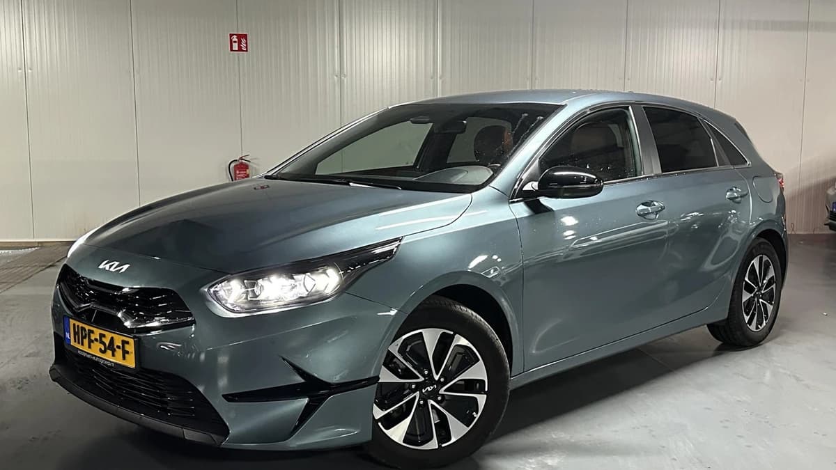 Kia Ceed — foto 1