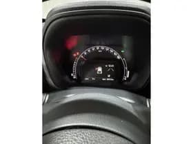 Toyota Aygo thumbnail 12