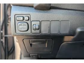 Toyota Auris thumbnail 11