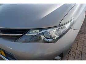 Toyota Auris thumbnail 19