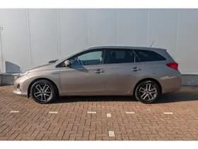 Toyota Auris thumbnail 34